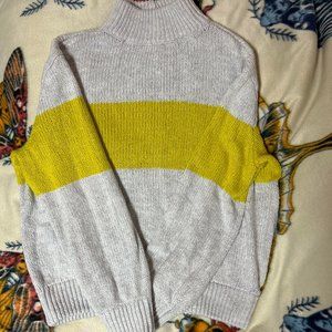 Brand: Aerie   Size: s/p  Color: yellow and white